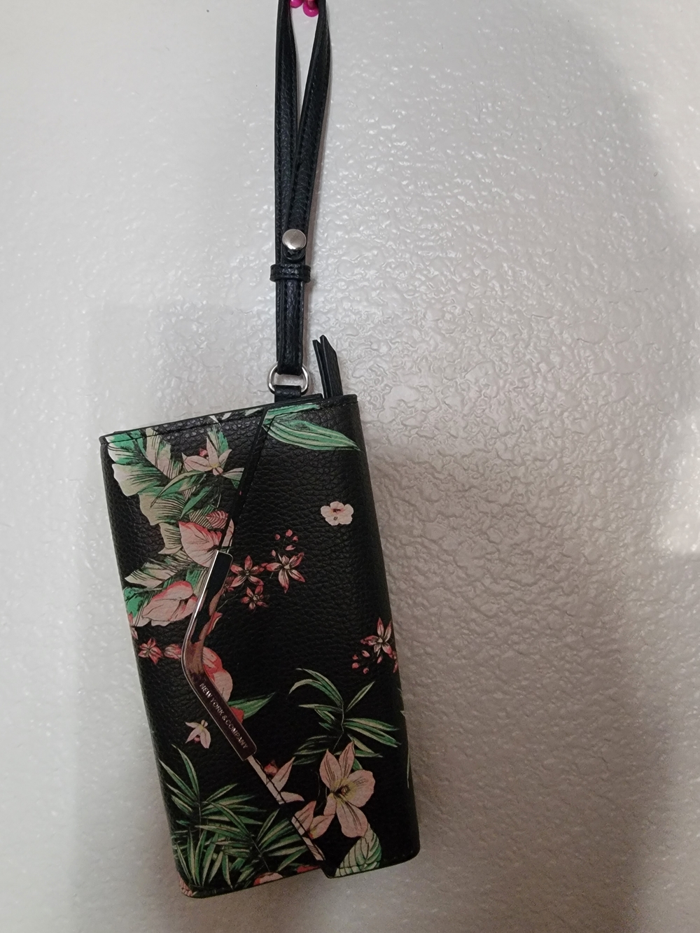 Black Floral Wristlet Phone Wallet